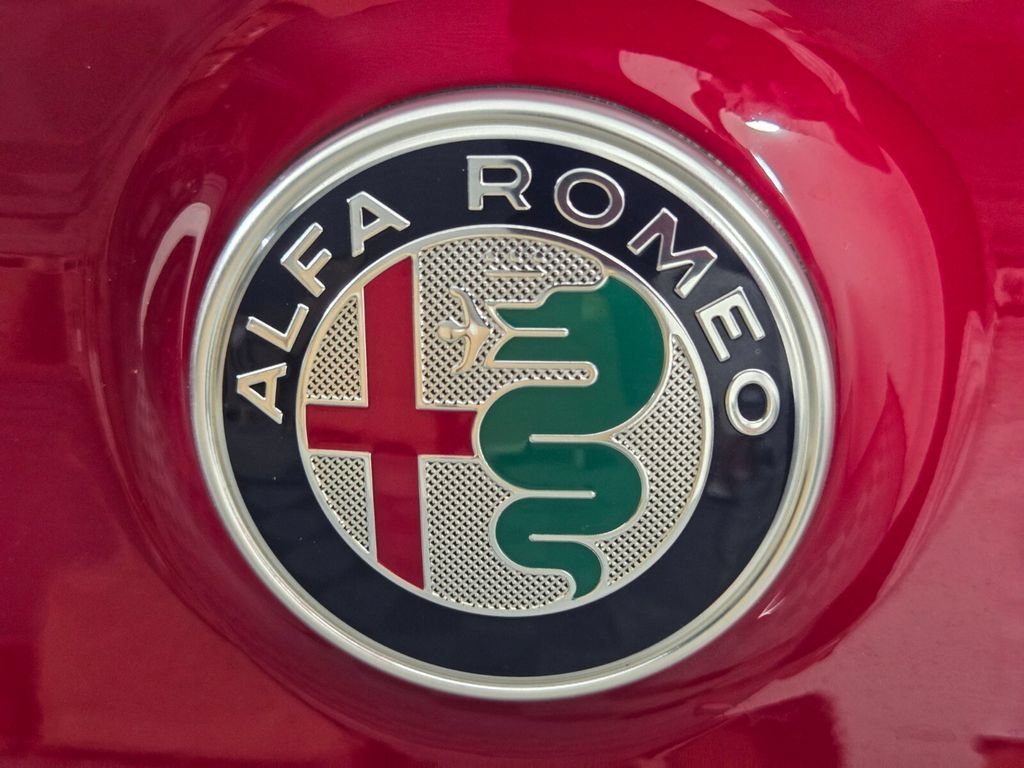 Used 2024 Alfa Rosso Alfa Romeo Sprint image 28
