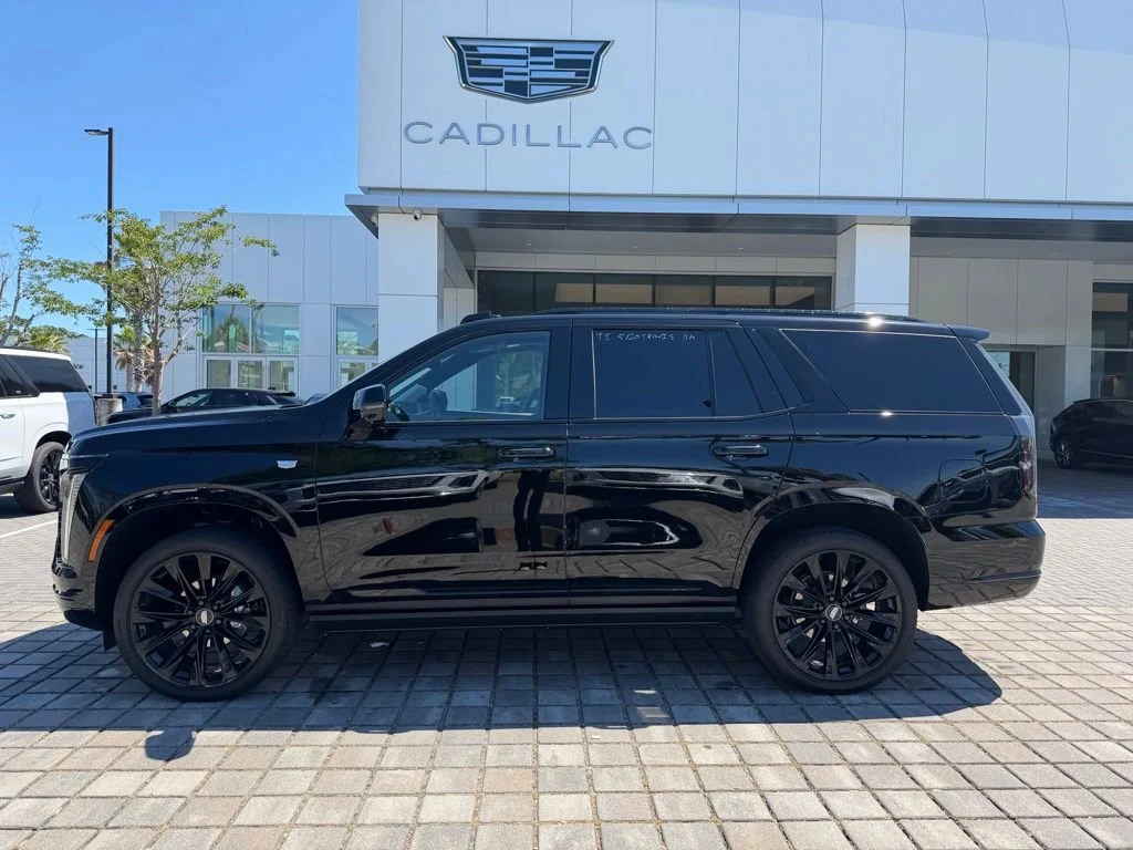 2025 Cadillac Escalade 4WD Sport Platinum's photo