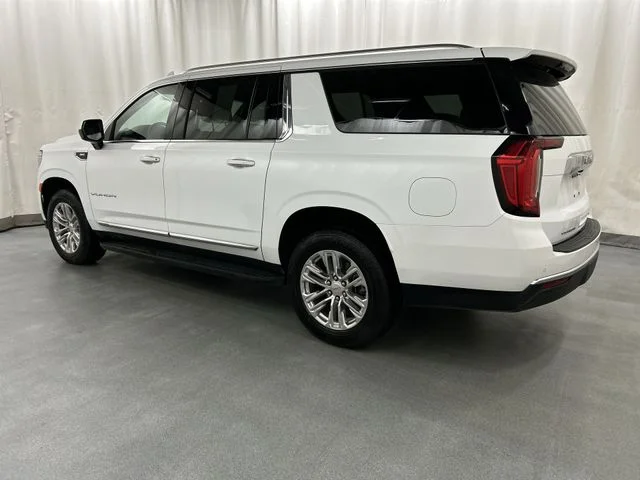 Used 2024 White GMC SLT image 3