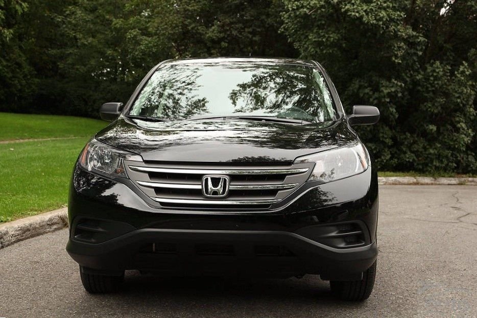 Used 2013  Honda LX image 2