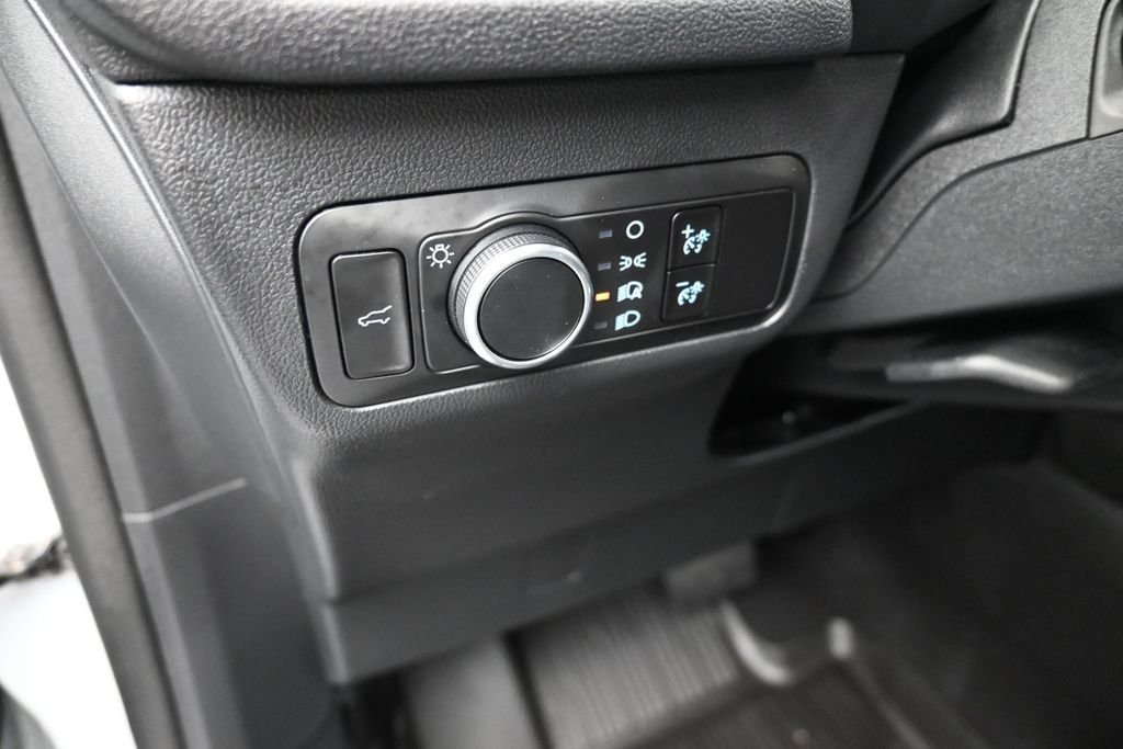 Used 2025 Silver Ford Active image 13