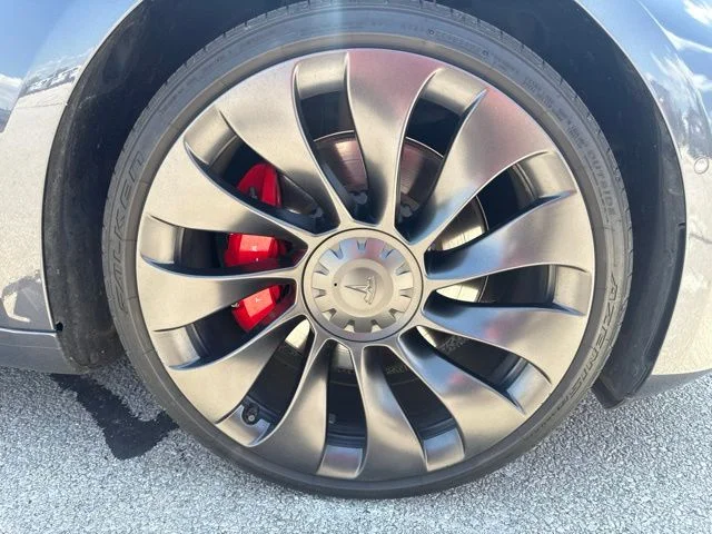 Used 2022 Gray Tesla Performance image 3