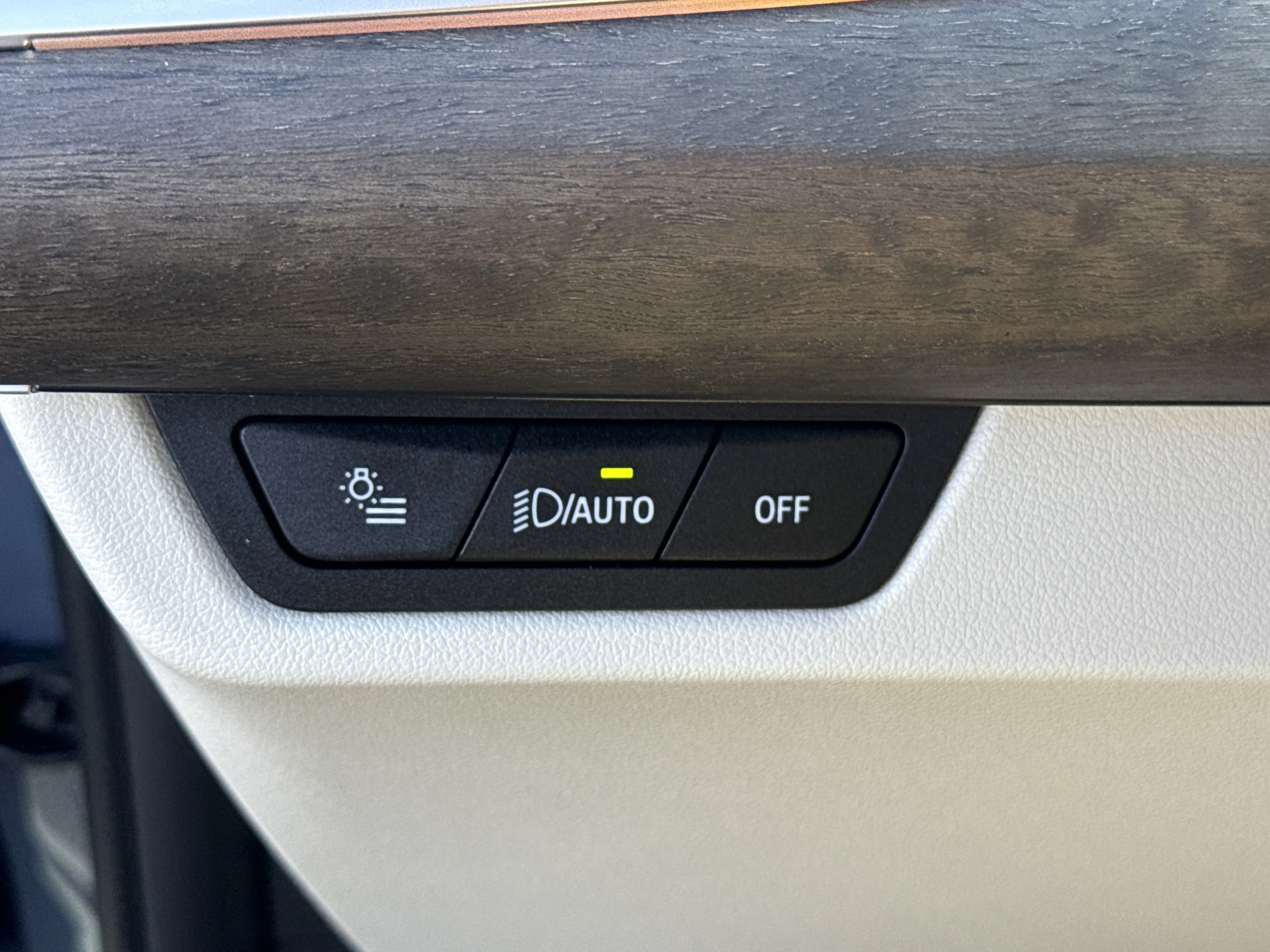 Used 2026 Storm Bay Metallic BMW xDrive28i image 21