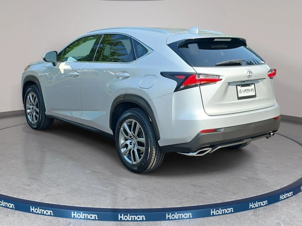 Used 2015 Silver Lexus 200t image 8