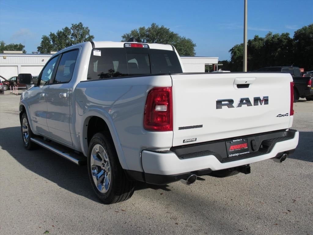 New 2026 Bright White Clearcoat RAM Big Horn/Lone Star image 4