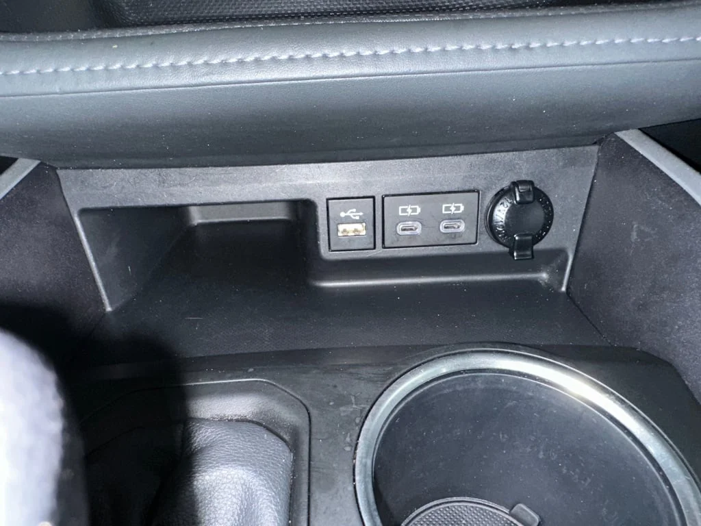 Used 2023 Wind Chill Pearl Toyota L image 13