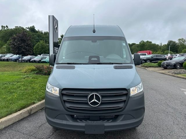 New 2026 Blue Gray Mercedes-Benz Cargo 170 WB image 8