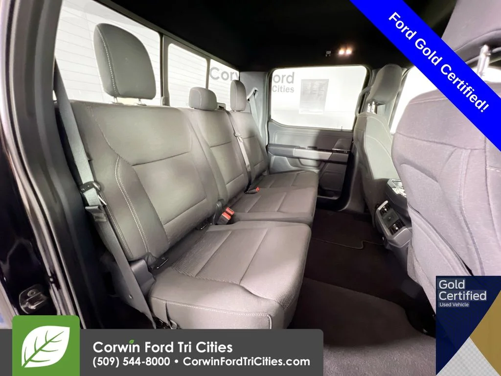 Certified Used 2025 Agate Black Metallic Ford XLT image 15
