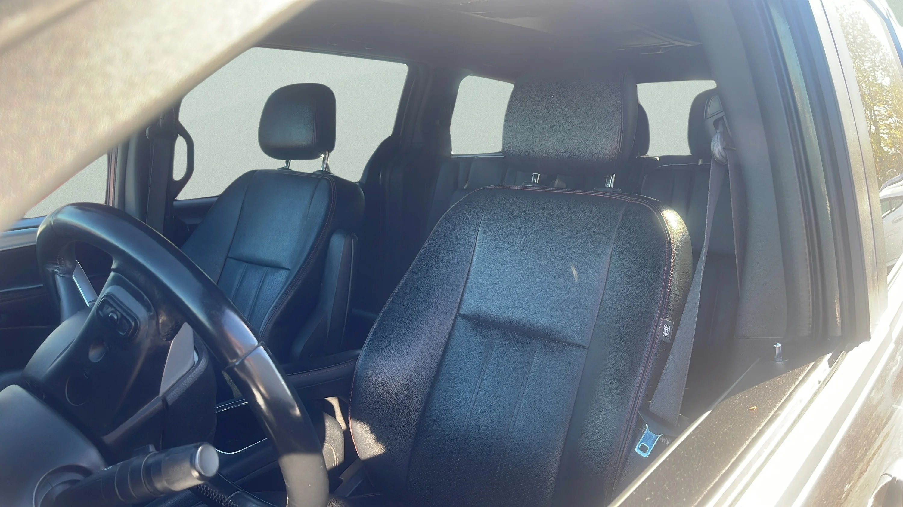Used 2016 Gray Dodge  image 10