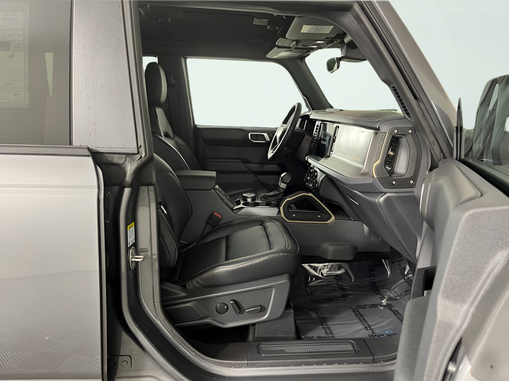 New 2025 Carbonized Gray Metallic Ford Badlands® image 12