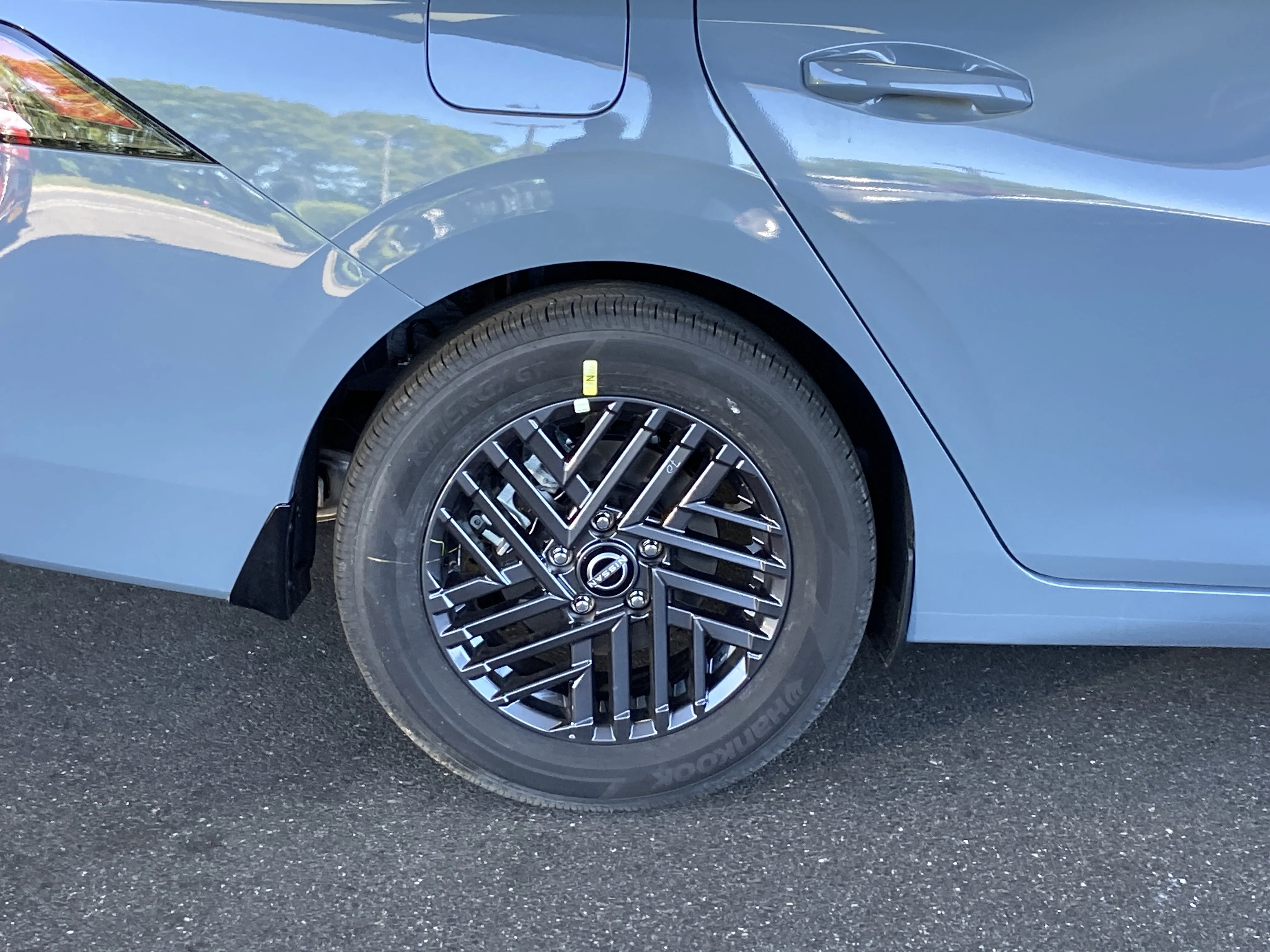 New 2026 Atlantic Gray Metallic Nissan SV image 5