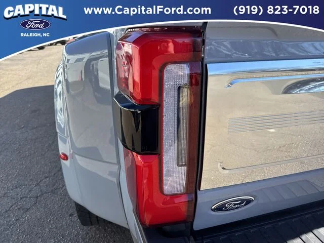 Used 2024 Gray Ford Limited image 15