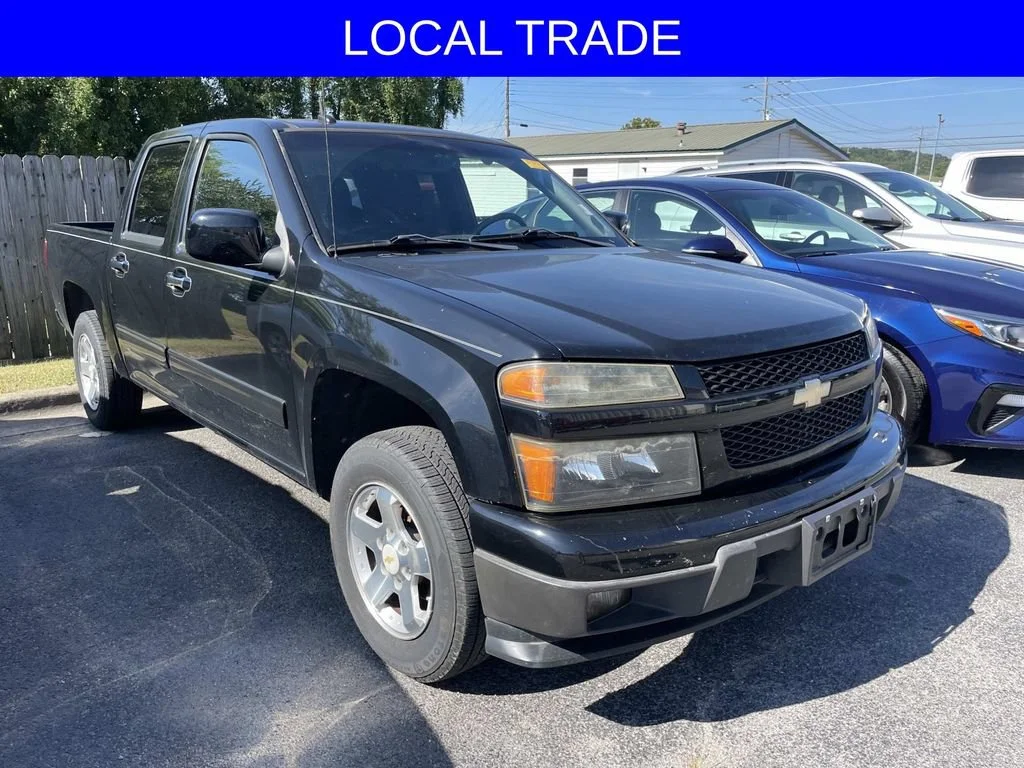 Used 2011 Black Chevrolet LT w/1LT image 4