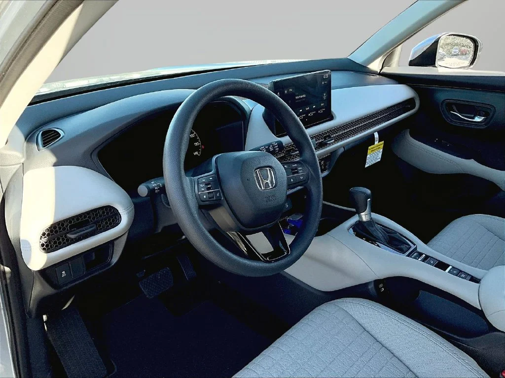 New 2027 Solar Silver Metallic Honda LX AWD image 19