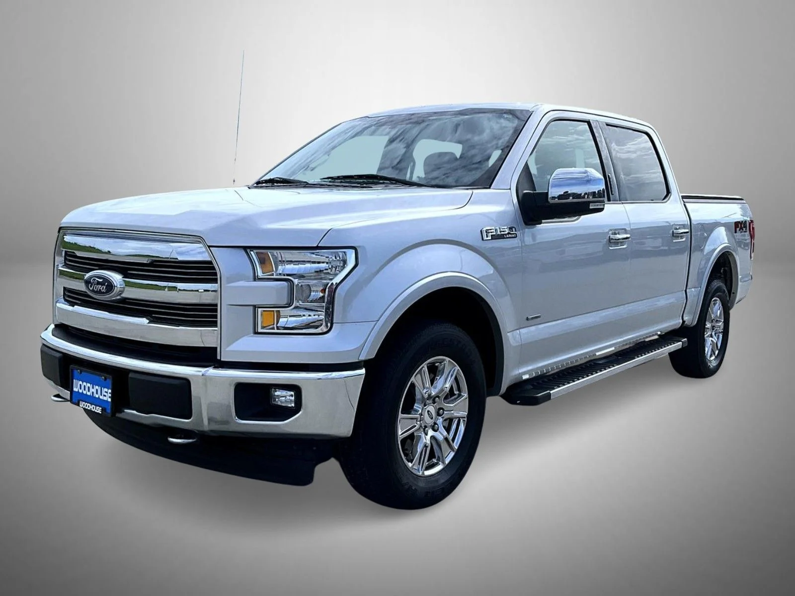 Used 2017 Silver Ford Lariat image 1