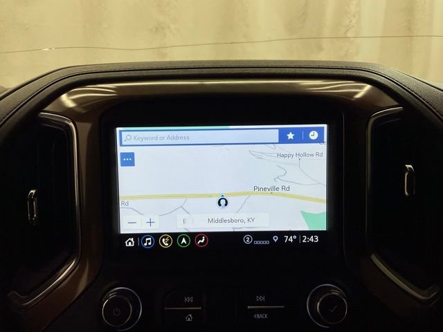 Used 2021 Black Chevrolet High Country image 18