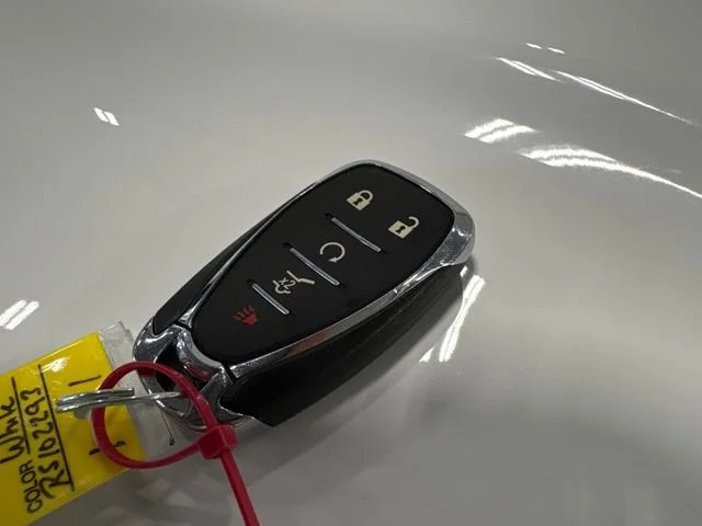Used 2024 Summit White Chevrolet RS image 9