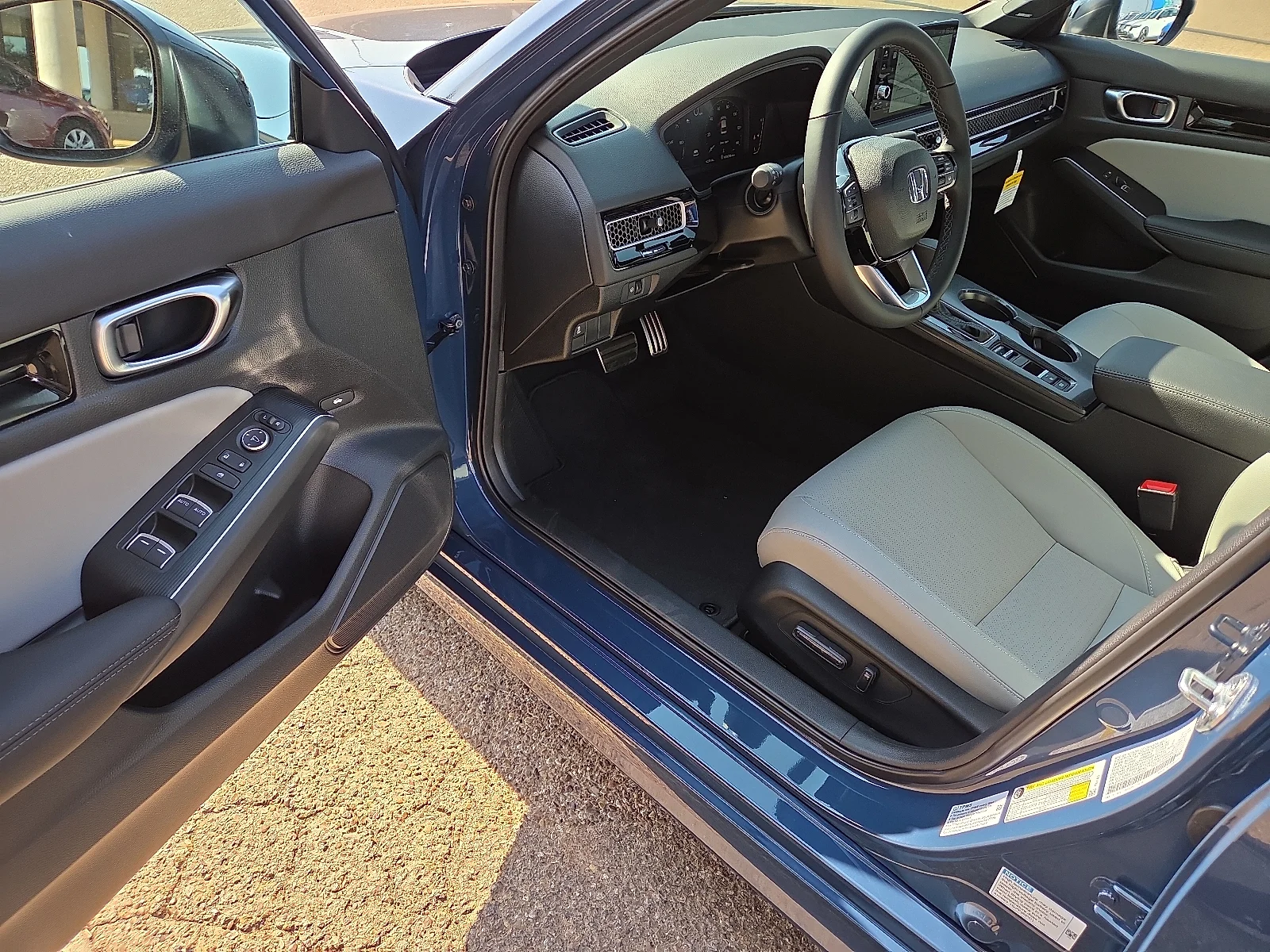 New 2026 Blue Lagoon Pearl Honda 2WD Sport Touring Hybrid image 10