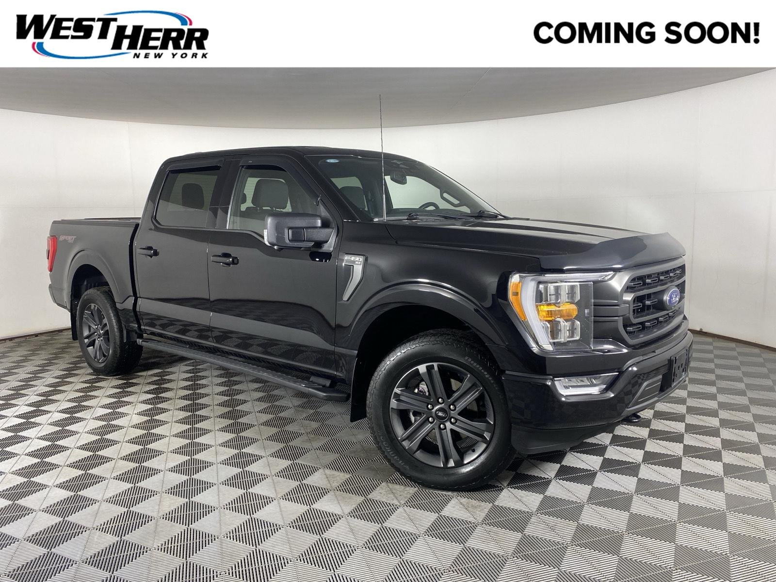 Used 2023 Agate Black Ford XLT image 1