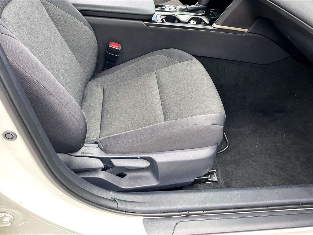 Used 2025 Ice Toyota LE image 36