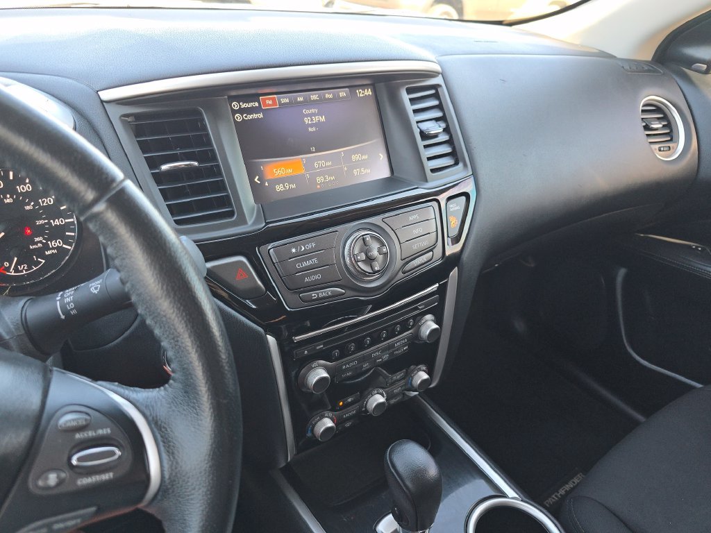 Used 2019 White Nissan SV image 24