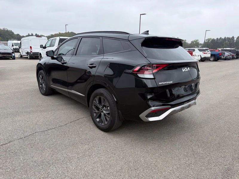 Used 2025 Black Kia SX-Prestige image 21