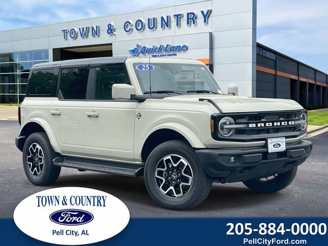 2025 Ford Bronco Outer Banks 4x4's photo
