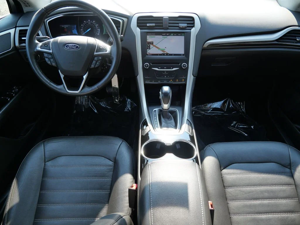 Used 2014 Black Ford SE image 14