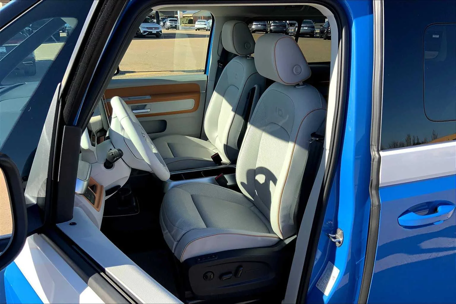 New 2025 Cabana Blue/Candy White Volkswagen 1st Edition image 9