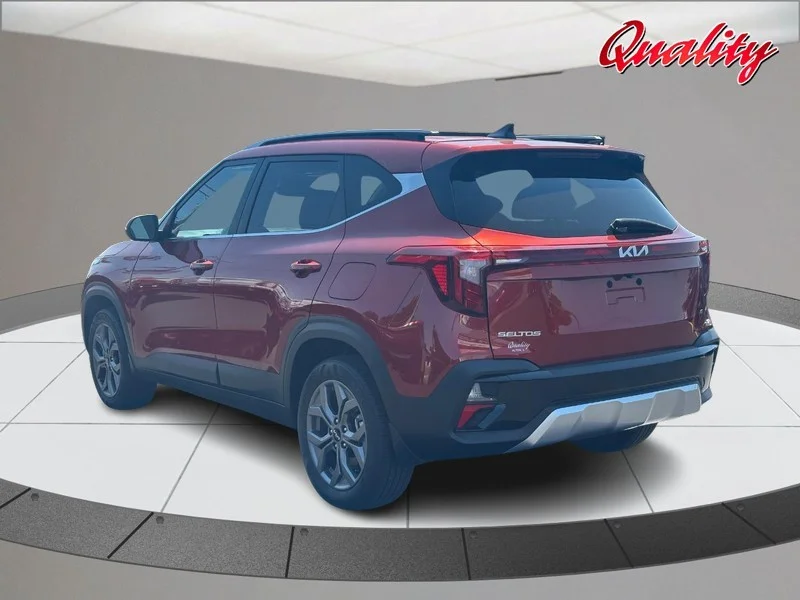 2024 Kia Seltos S - Photo 5