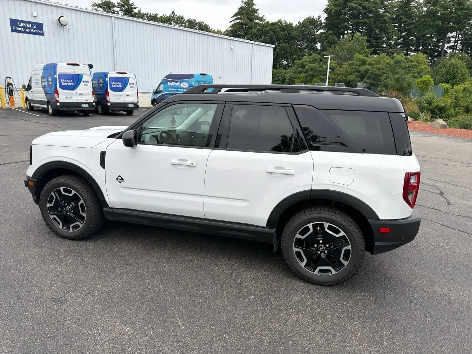 Used 2022 Oxford White Ford Outer Banks image 8