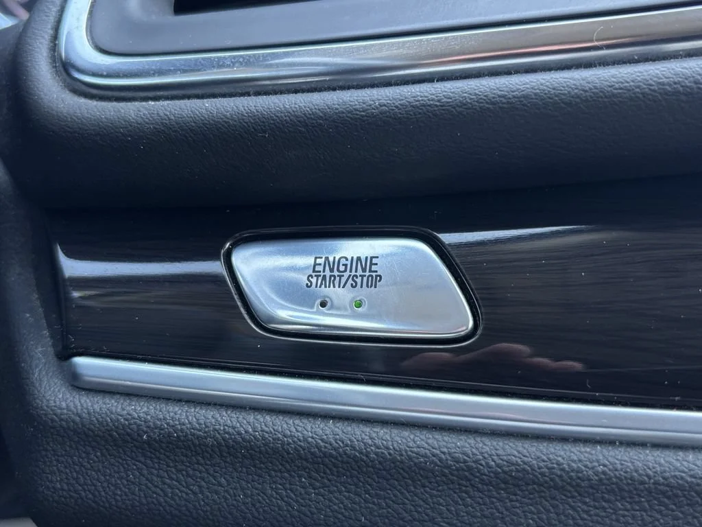 Used 2021 Includes Satin Nickel lower exterior accent color.) Buick Premium image 34