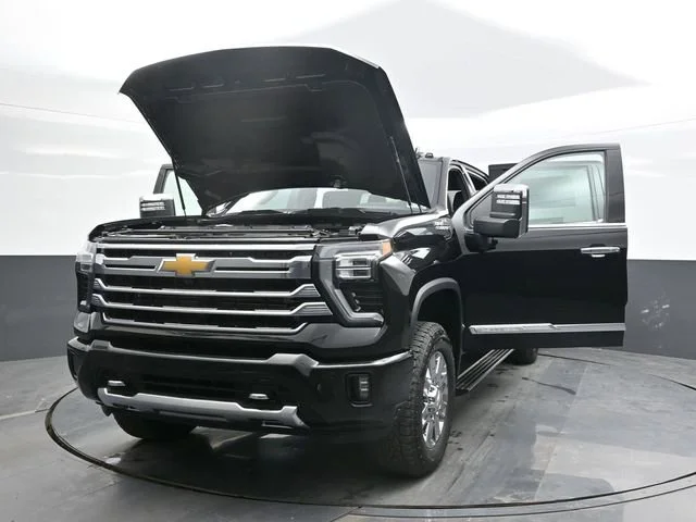 New 2026 Black Chevrolet High Country image 20