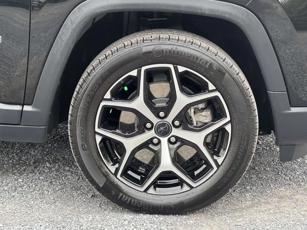Used 2025 Black Jeep Limited image 11