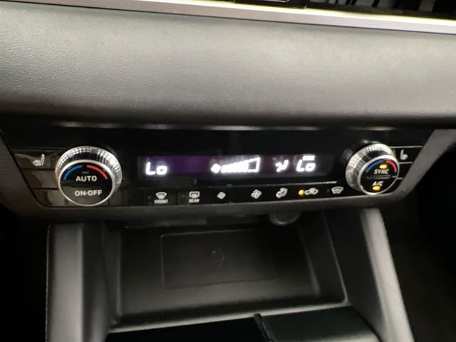 2024 Mitsubishi Outlander SE - Photo 25