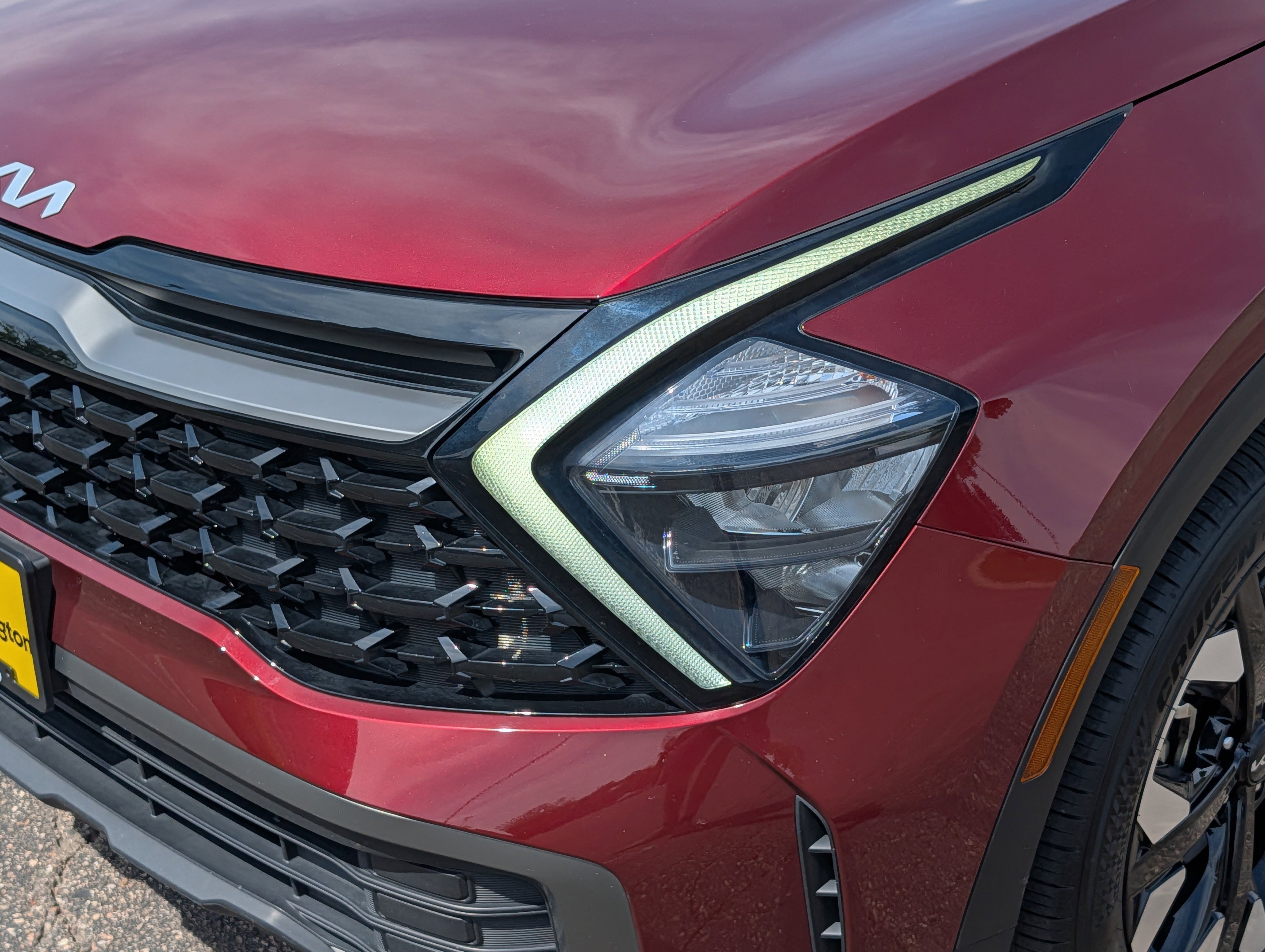 Certified Used 2023 Dawning Red Kia X-Line image 16