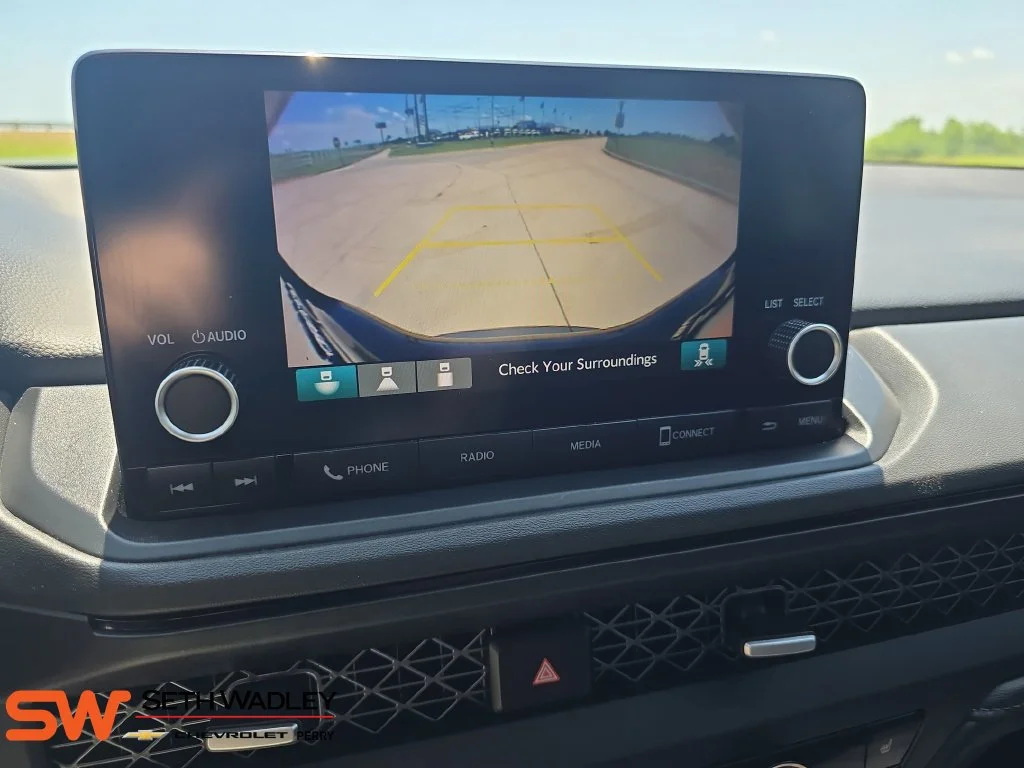 Used 2025 Black Honda SE image 23