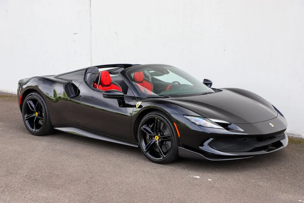 2025 Ferrari 296 GTS's photo