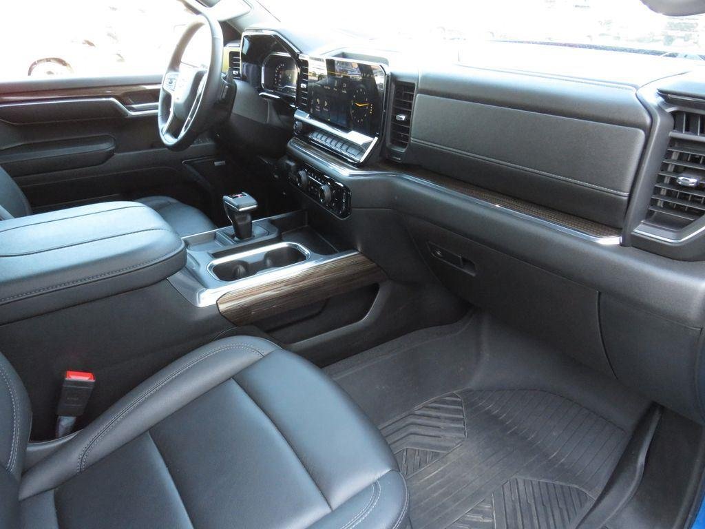Used 2023 Glacier Blue Metallic Chevrolet RST image 22