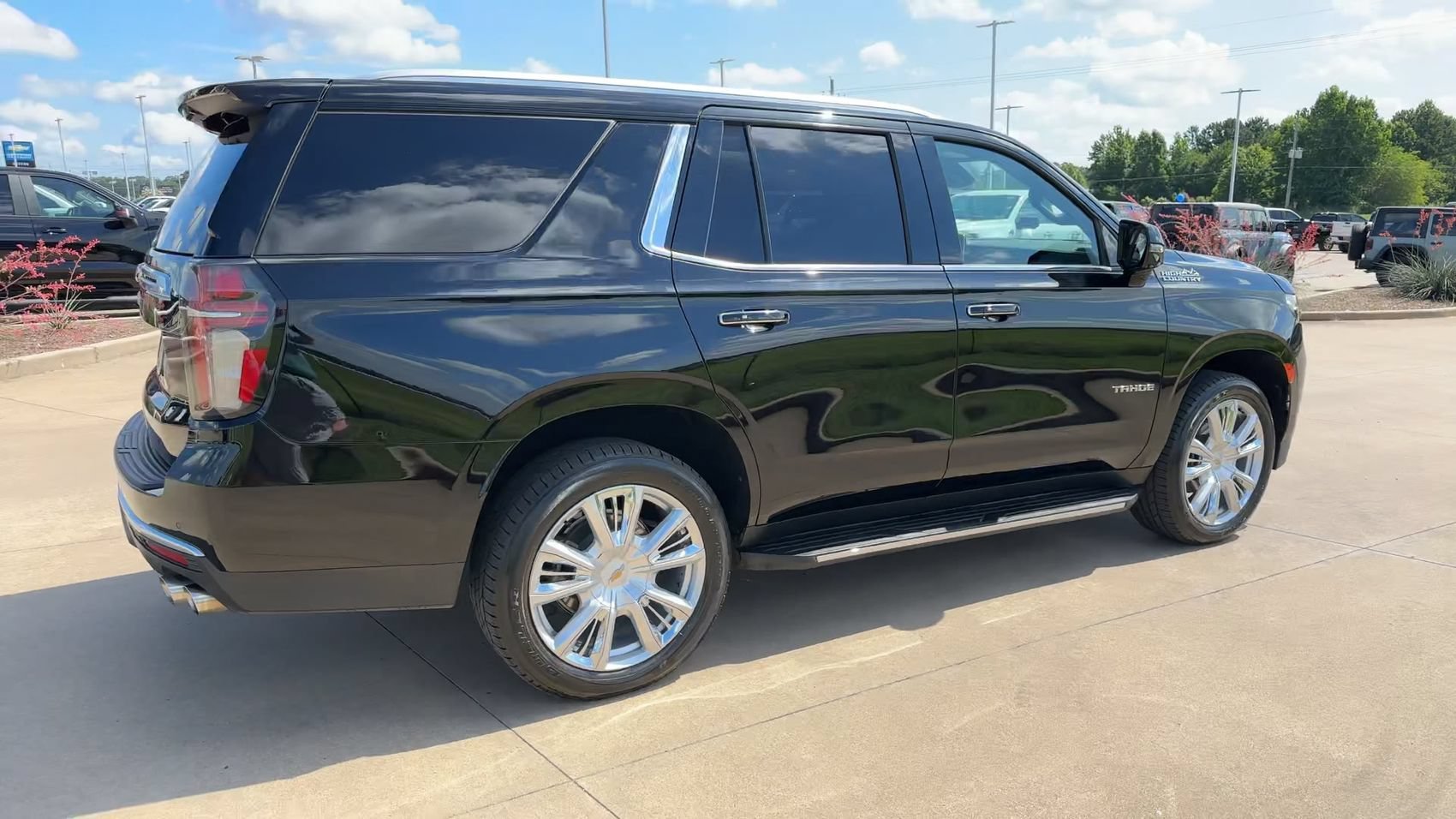 Used 2023 Black Chevrolet High Country image 9