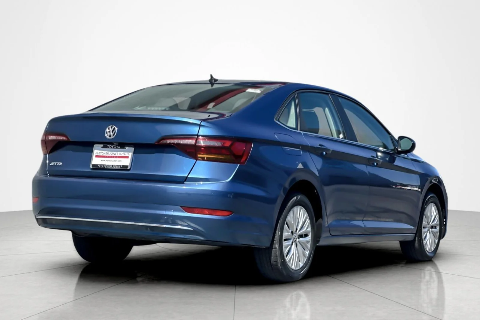 Used 2019 BLUE METALLIC Volkswagen S image 5