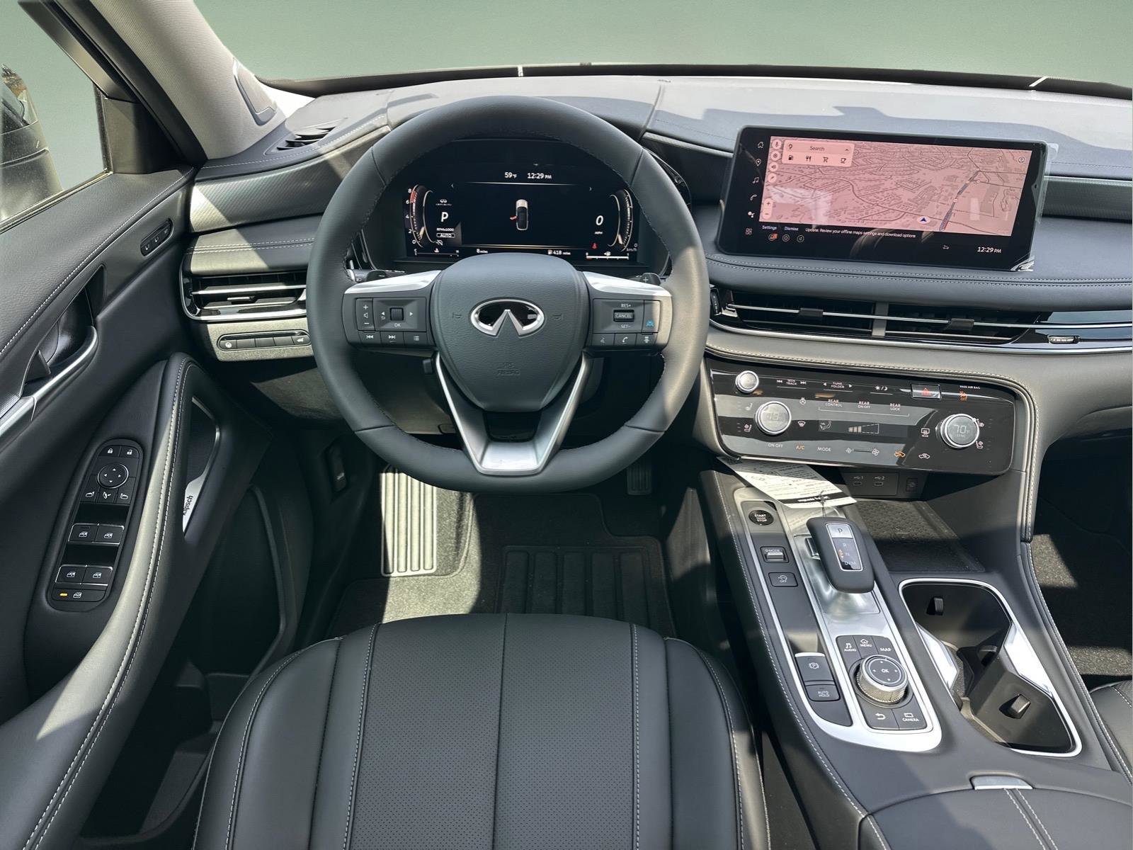 New 2026 Radiant White INFINITI LUXE image 13