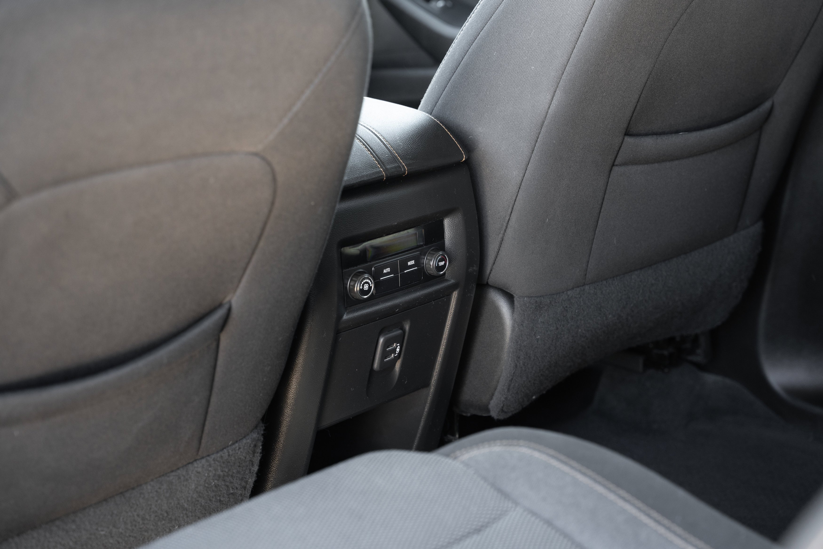 Used 2021 Cajun Red Tintcoat Chevrolet LT Cloth image 25