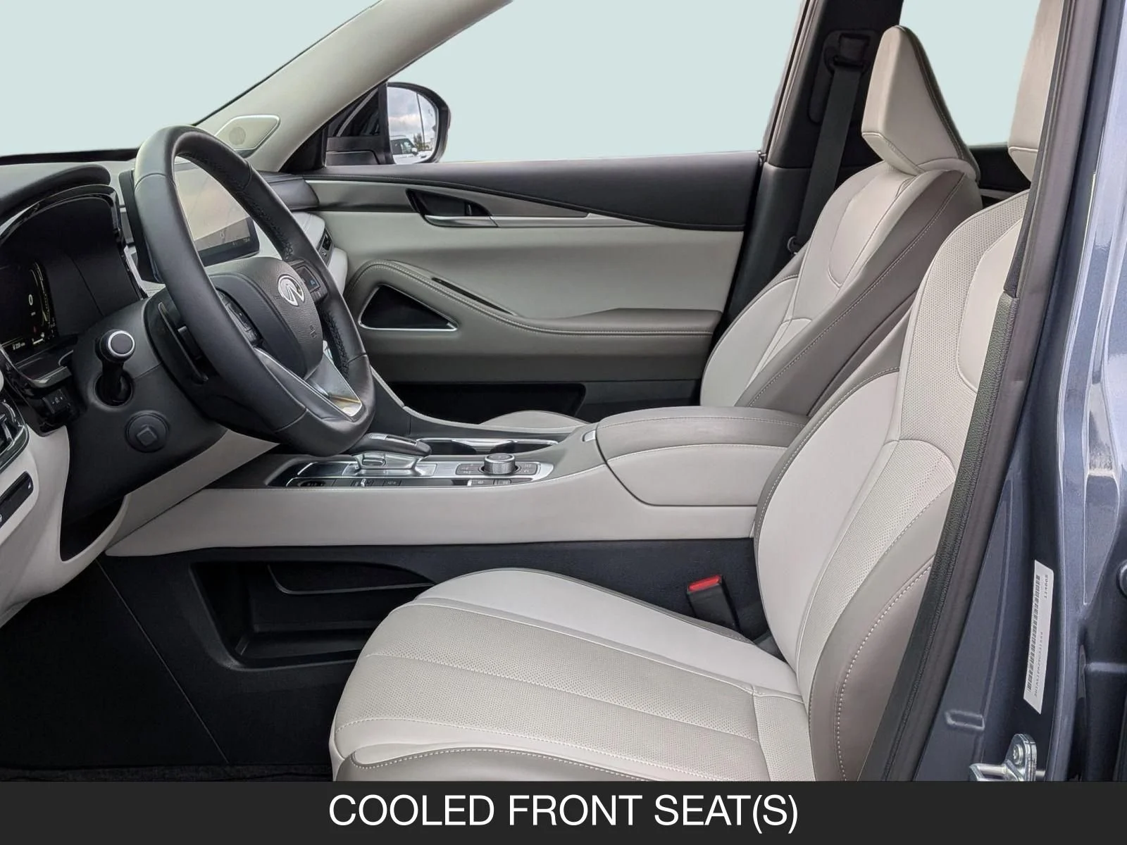 Used 2026 Moonbow Blue INFINITI LUXE image 14