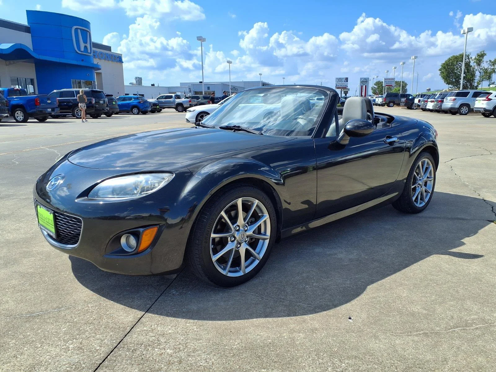 Used 2011 Black Mazda PRHT Grand Touring image 9