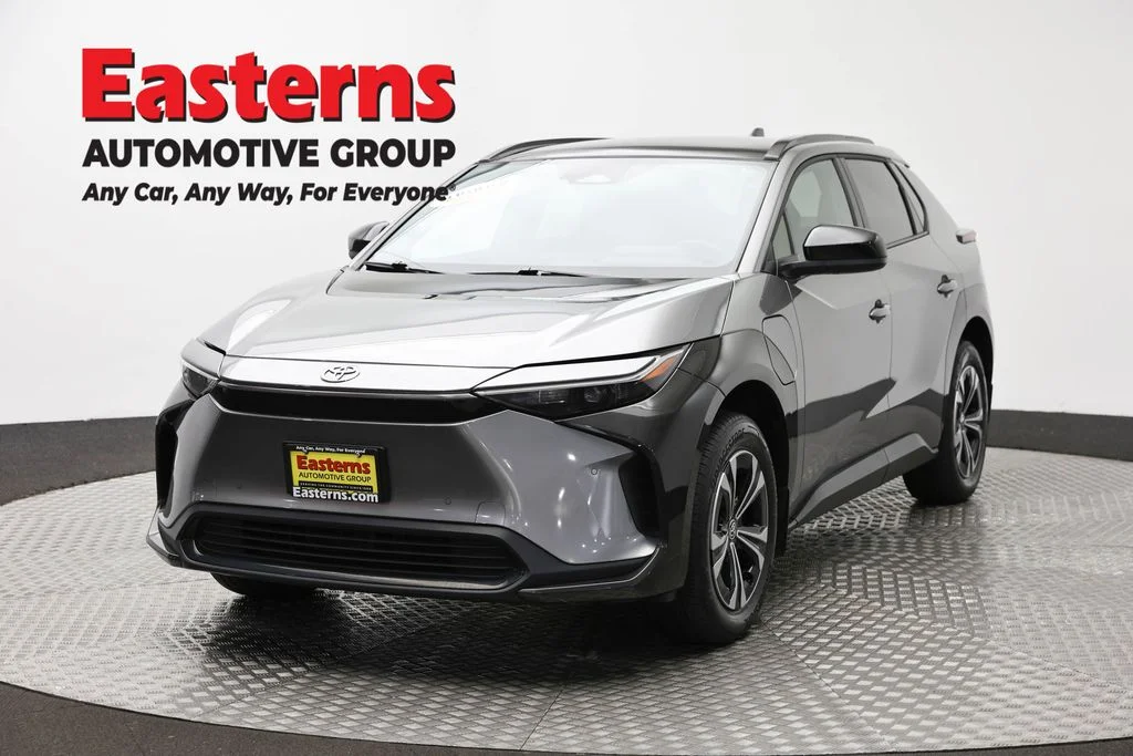 Used 2023 Gray Toyota XLE image 1