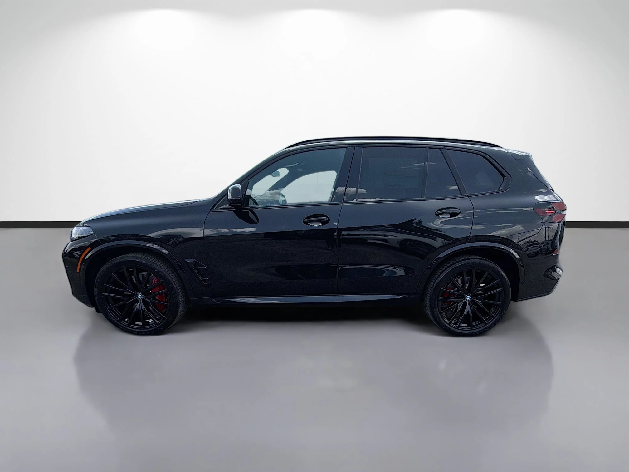 New 2026 Black Sapphire Metallic BMW xDrive40i image 6