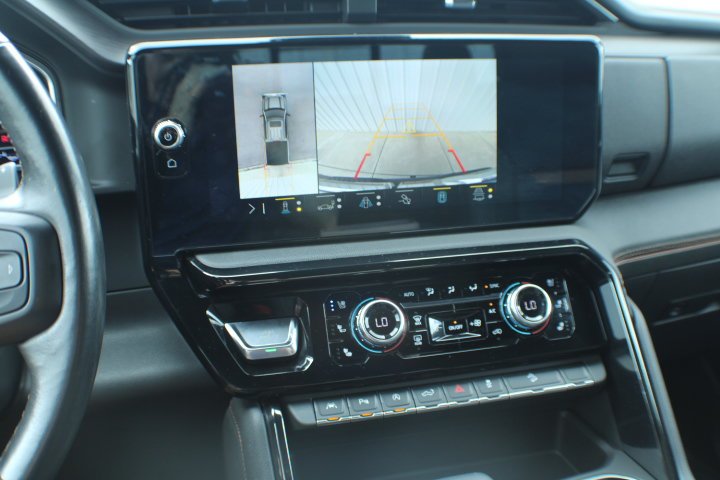 Used 2023 Dynamic Blue Metallic GMC AT4 image 15