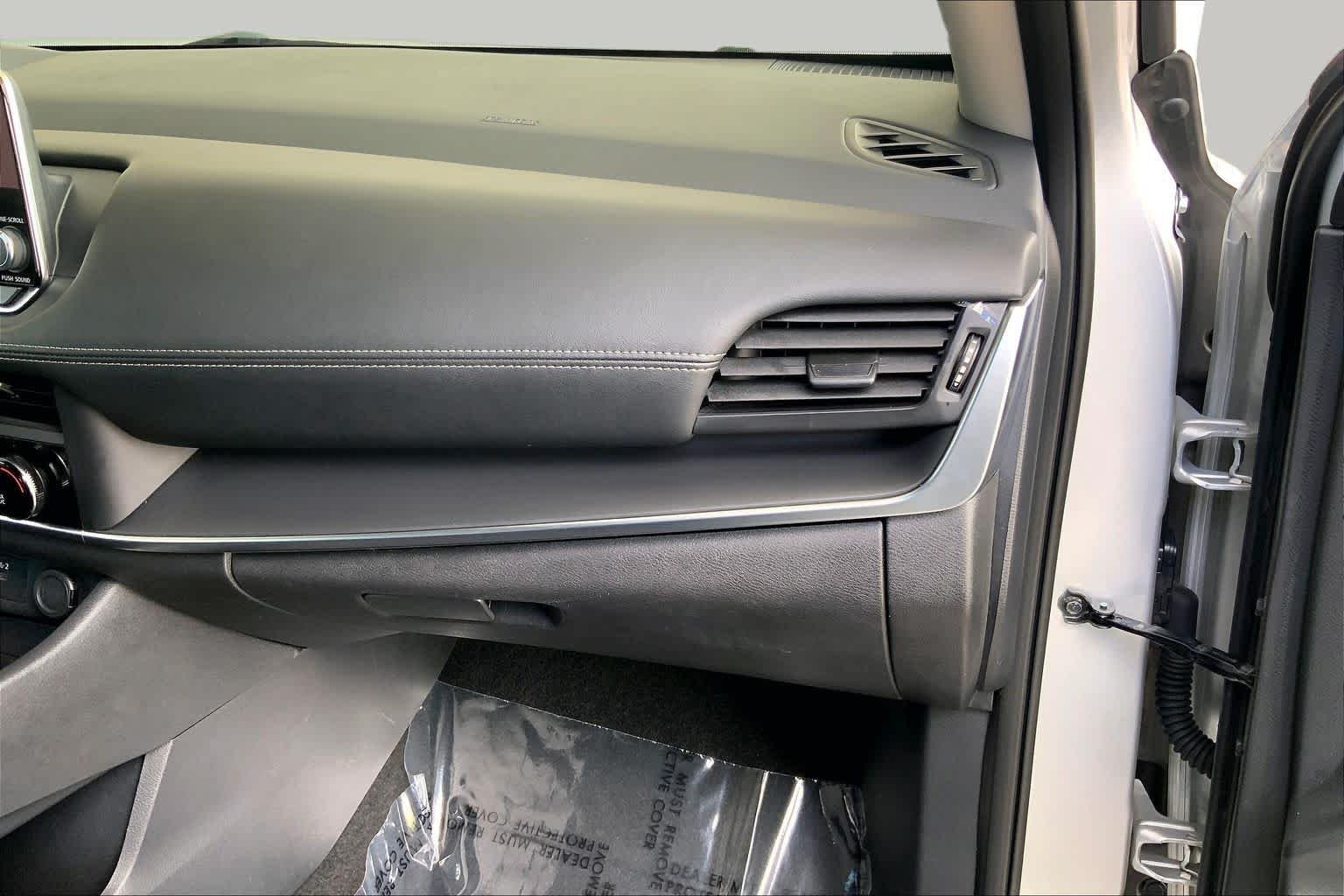 Used 2024 Brilliant Silver Metallic Nissan S image 19