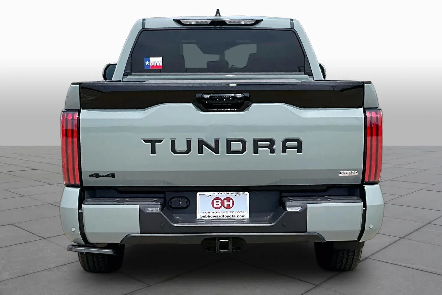 New 2026 Lunar Rock Toyota Platinum image 4